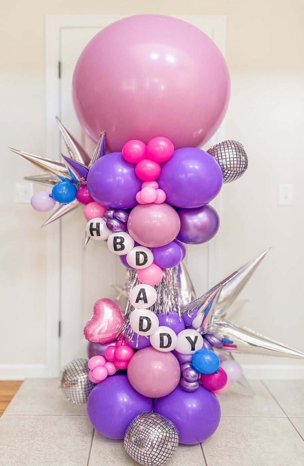 COLUMNS: Eras Balloon Column - Special Surprise Events