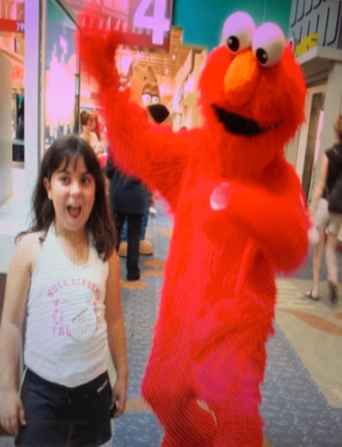 MASCOTS: R100 Big Red Monster 6pcs RENTAL ONLY - Special Surprise Events