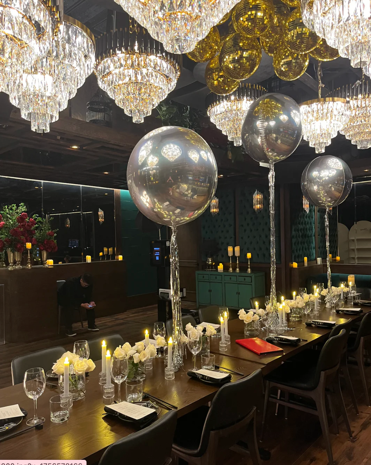 CENTREPIECES: Orbz Centrepiece