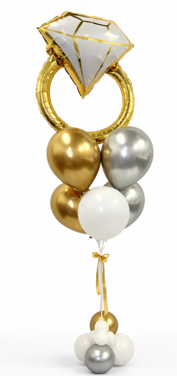 SPECIAL OCCASION BOUQUETS: Engagement Gold