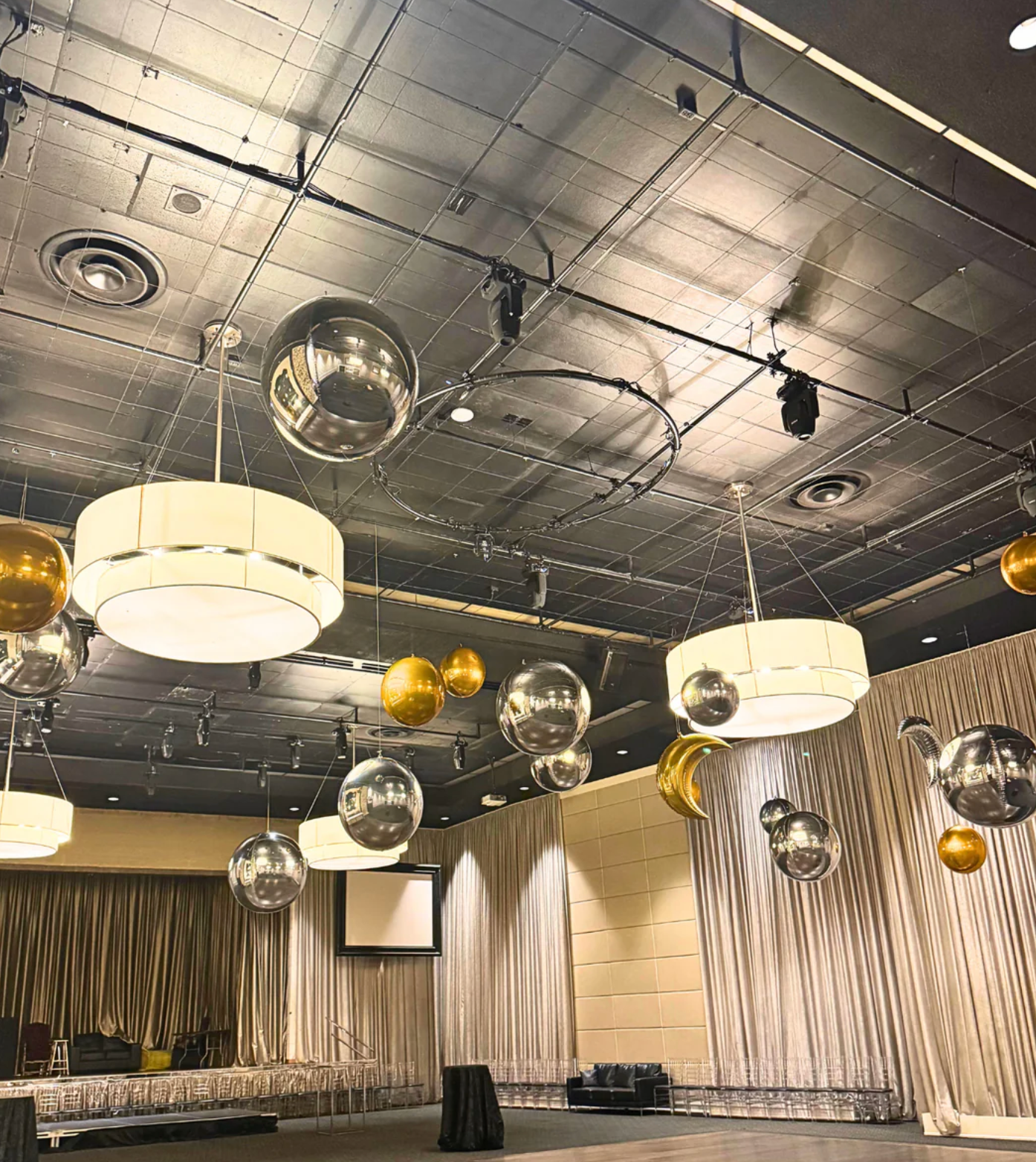 Ceiling Orbz